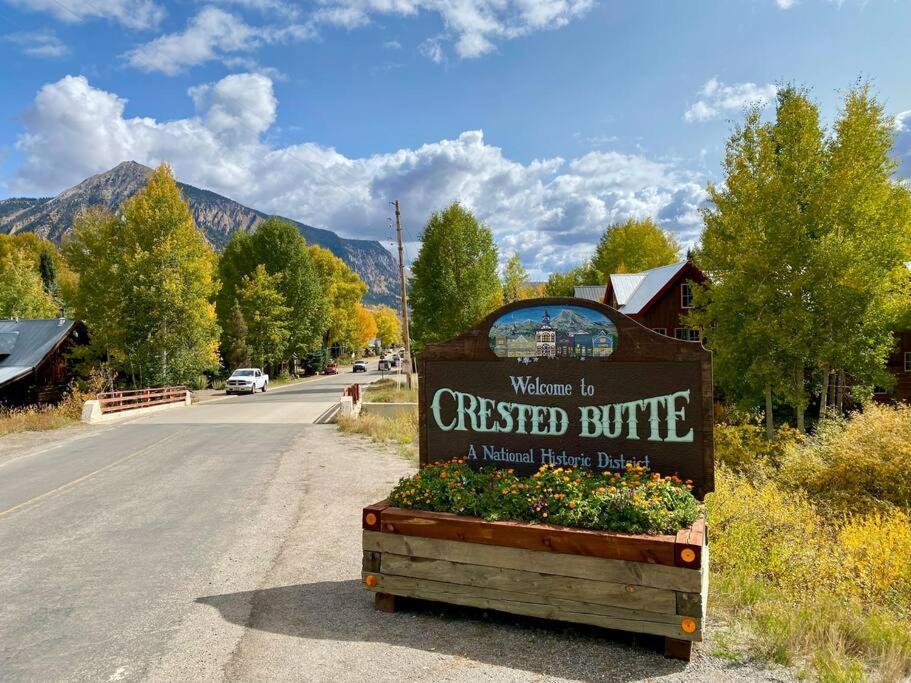 Apartamento Mt Cb Mountain Side With King Bed, Hot Tub, Pool & Kitchen! Crested Butte Exterior foto