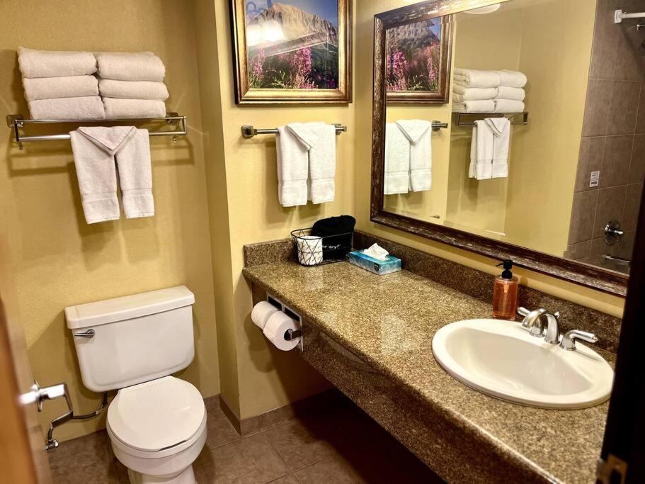 Apartamento Mt Cb Mountain Side With King Bed, Hot Tub, Pool & Kitchen! Crested Butte Exterior foto
